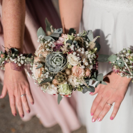 hochzeit tisch blumen, created by Pusteblume GmbH from, Thun, Steffisburg, Konolfingen